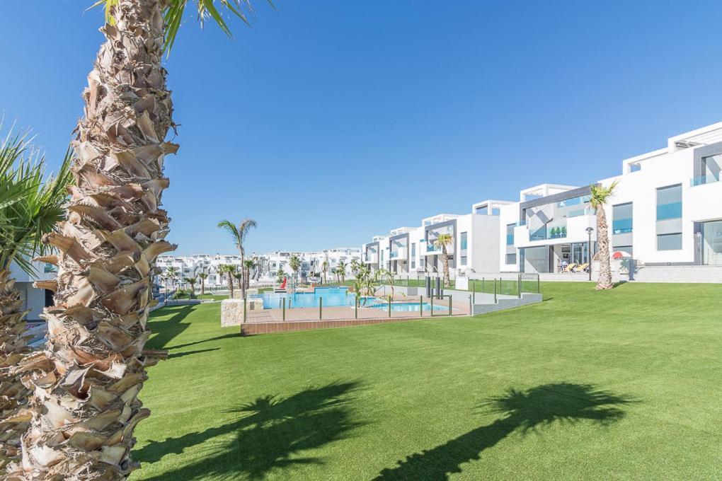 Calle Bullas Topfloor Lejlighed Torrevieja Exterior photo