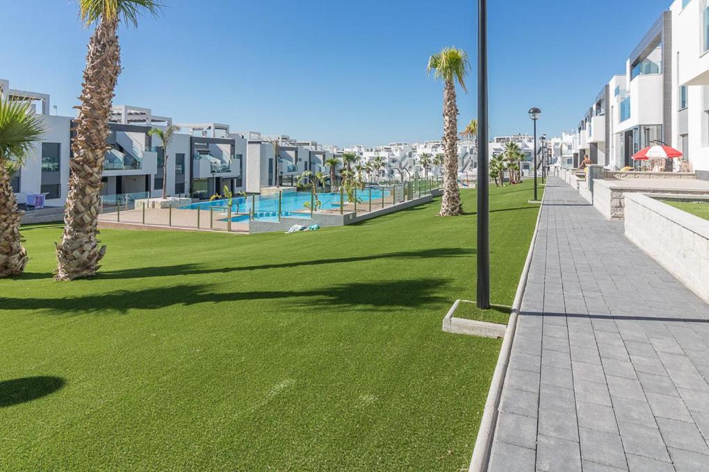 Calle Bullas Topfloor Lejlighed Torrevieja Exterior photo