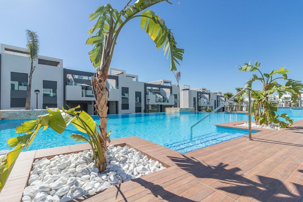 Calle Bullas Topfloor Lejlighed Torrevieja Exterior photo