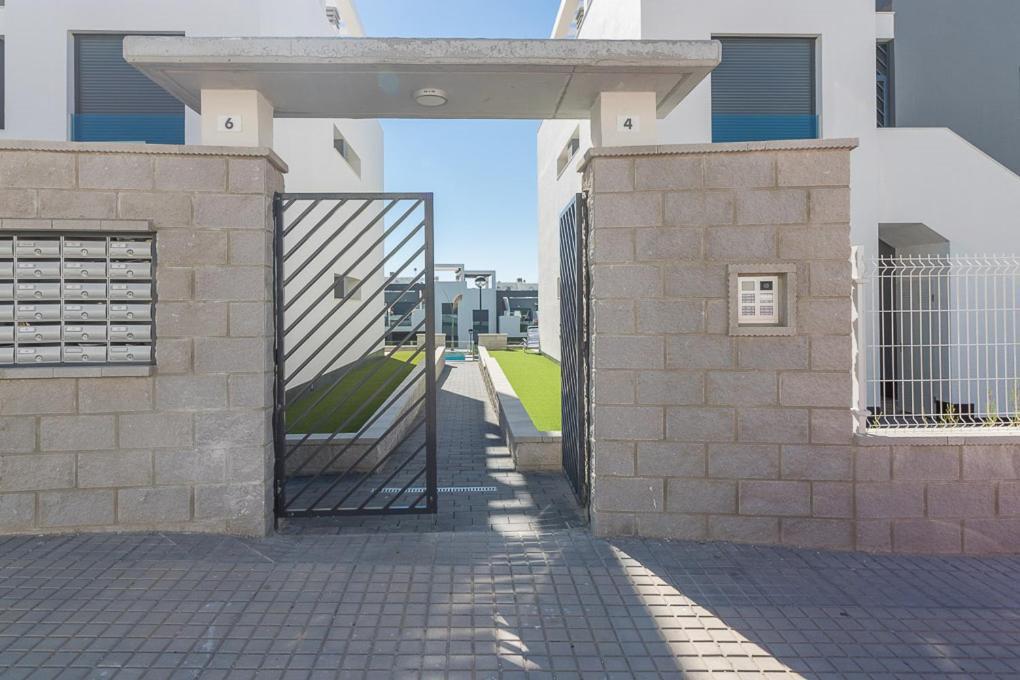 Calle Bullas Topfloor Lejlighed Torrevieja Exterior photo